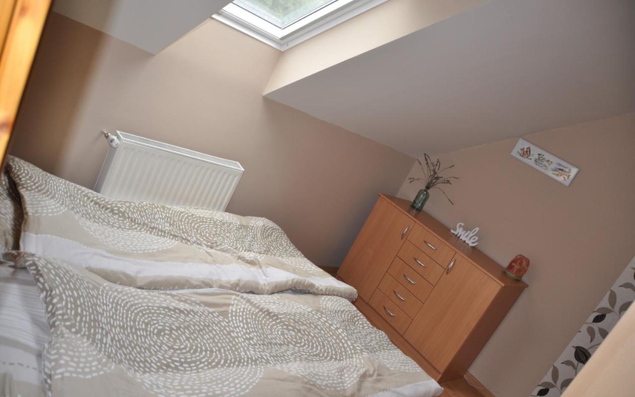 Gyorszem Apartman Luaran gambar