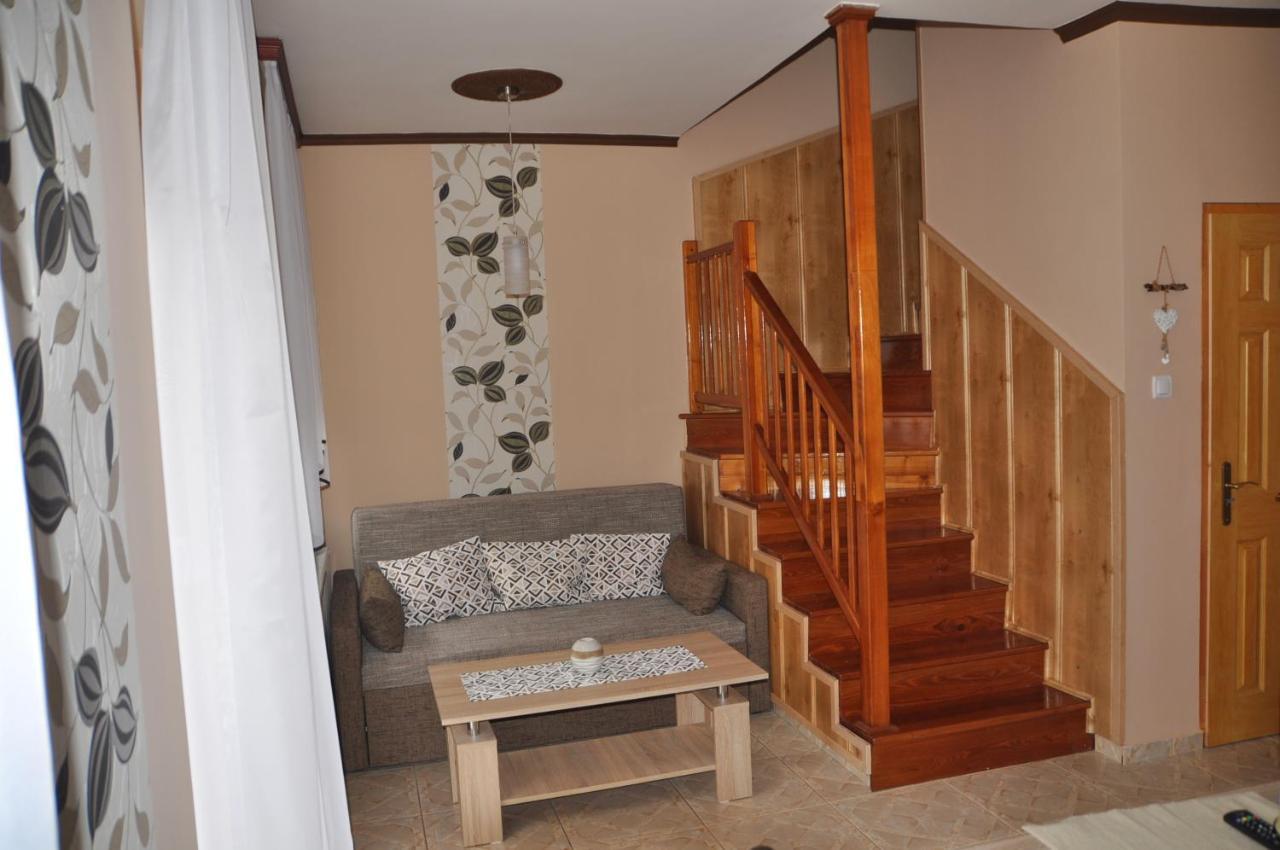 Gyorszem Apartman Luaran gambar